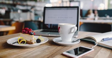 【Excel】入力規則でドロップダウンリスト作成～時短＆ミス防止